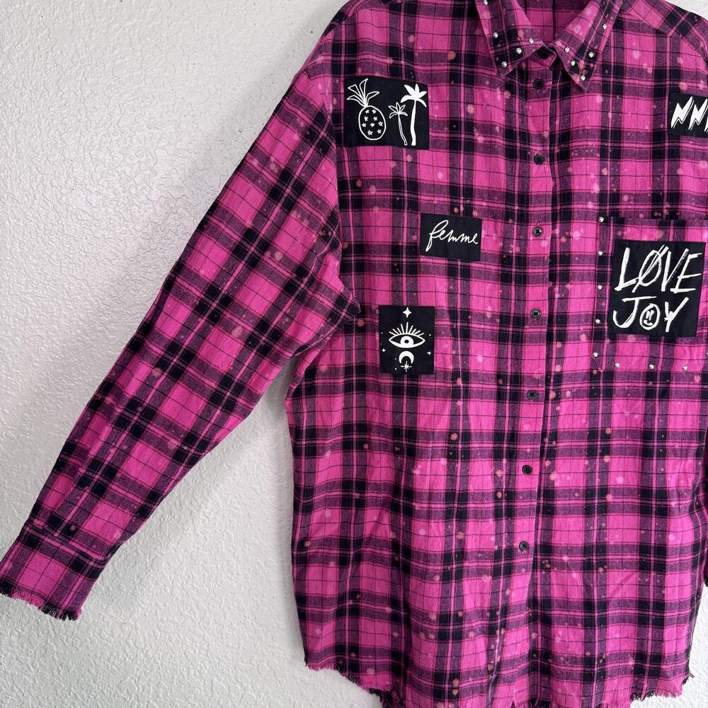 Desigual Shirt Womens Small Plaid Studded Flannel Graphic Patch Grunge Pink - Picture 10 of 14